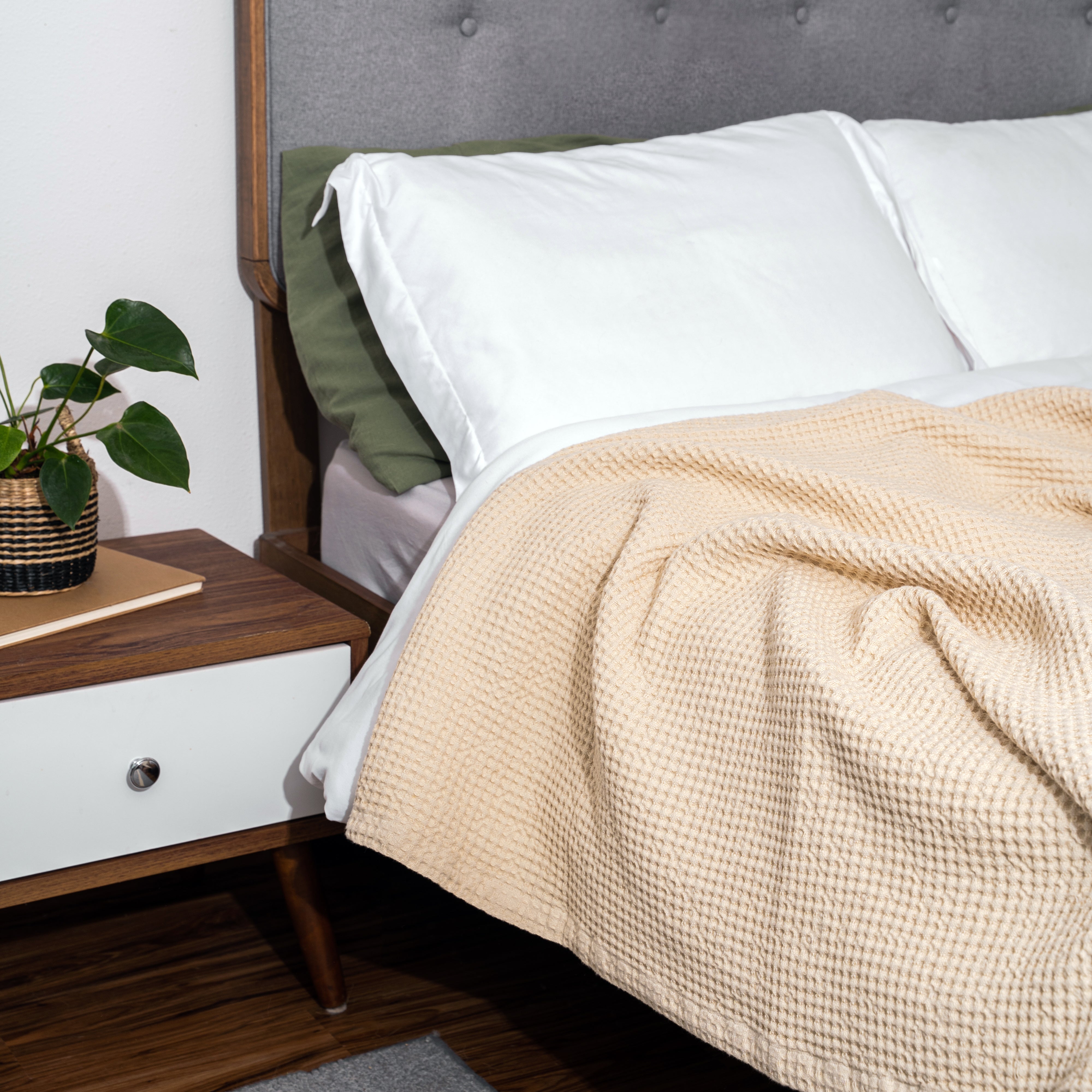 Thermal Cotton Blankets All About Its Uses Benefits and More