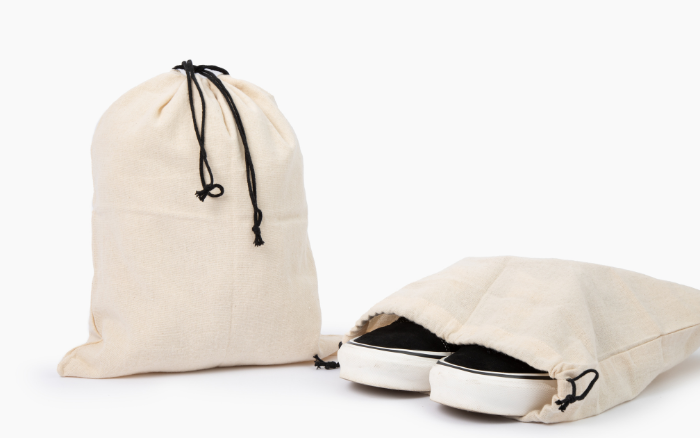Travel Shoe Bag: Keep Your Shoes Dust-free And Organized With This